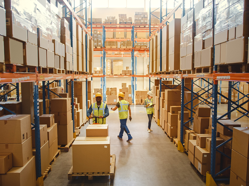 Acondicionamento de mercadorias: critérios técnicos para proteger produtos em operações industriais — Acondicionamento de mercadorias com engenharia aplicada: conheça a expertise da Milênio Embalagens